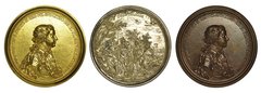Unbekannter Künstler, Drei Medaillen in Erinnerung an die Italienreise von Prinz Friedrich Christian Sachsen, 1739–40, Vergoldetes Kupfer, Silber und Bronze. 