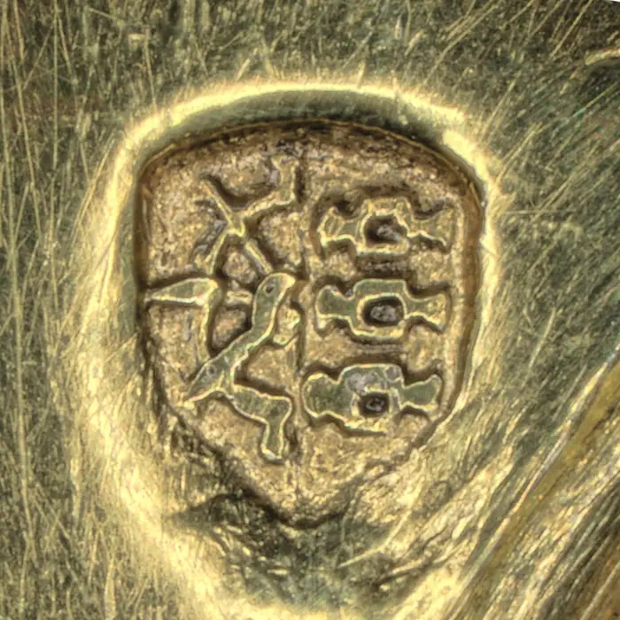 Verschiedene Punzierungen und Marken von Goldschmiedeobjekten des Grünen Gewölbes