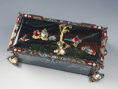 Unbekannter Wiener Hofjuwelier, Spielmarkenkasten aus dem Besitz Maria Josephas